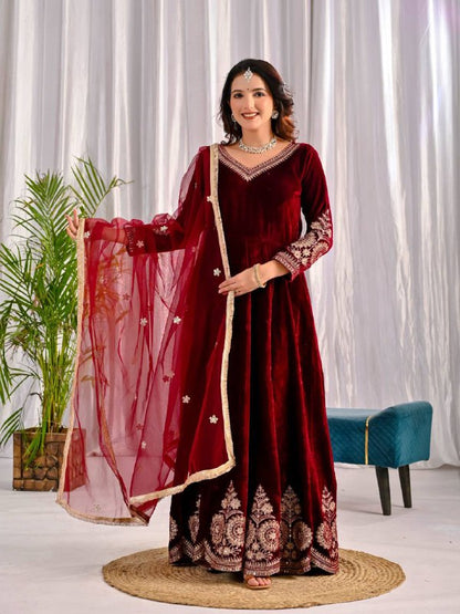 Premium Velvet Embroidered Anarkali Suit – Avishkar CUlture