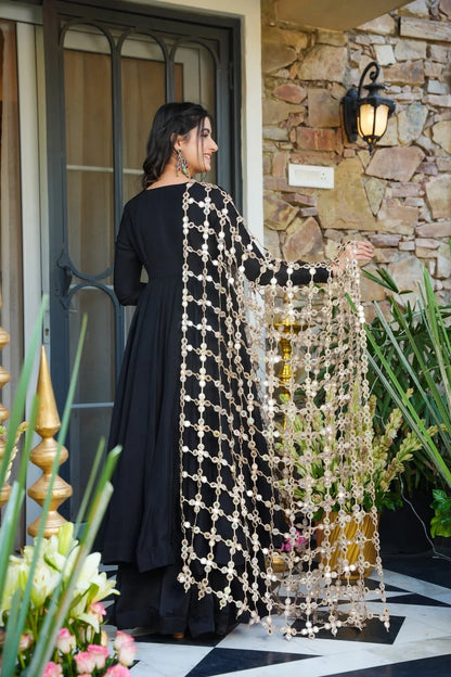 Avishkar Cultur Black Crepe Kurta Palazzo Set with Heavy Net Embroidered Dupatta