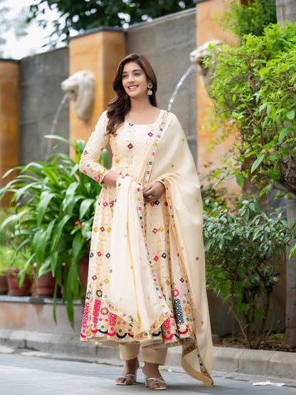 Premium Alia Cut Anarkali Suit with Dupatta – Luxury Party Wear