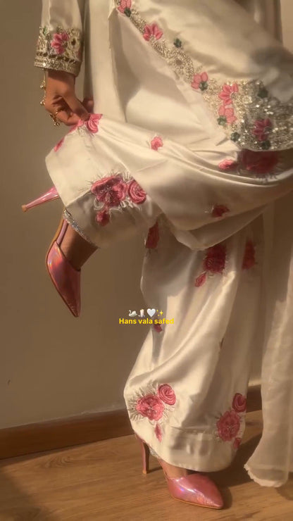 Avishkar Culture White Embroidered Farshi Pant Suit Set in Natural Crepe Silk with Tissue Silk Dupatta