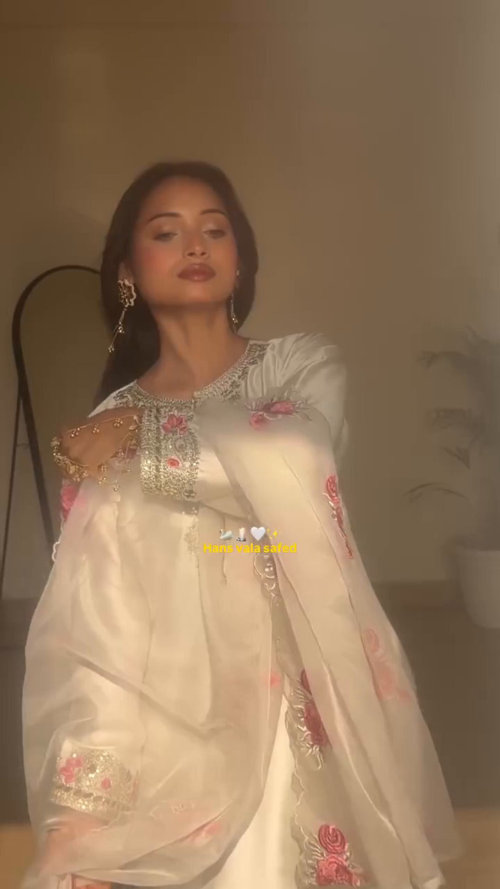Avishkar Culture White Embroidered Farshi Pant Suit Set in Natural Crepe Silk with Tissue Silk Dupatta