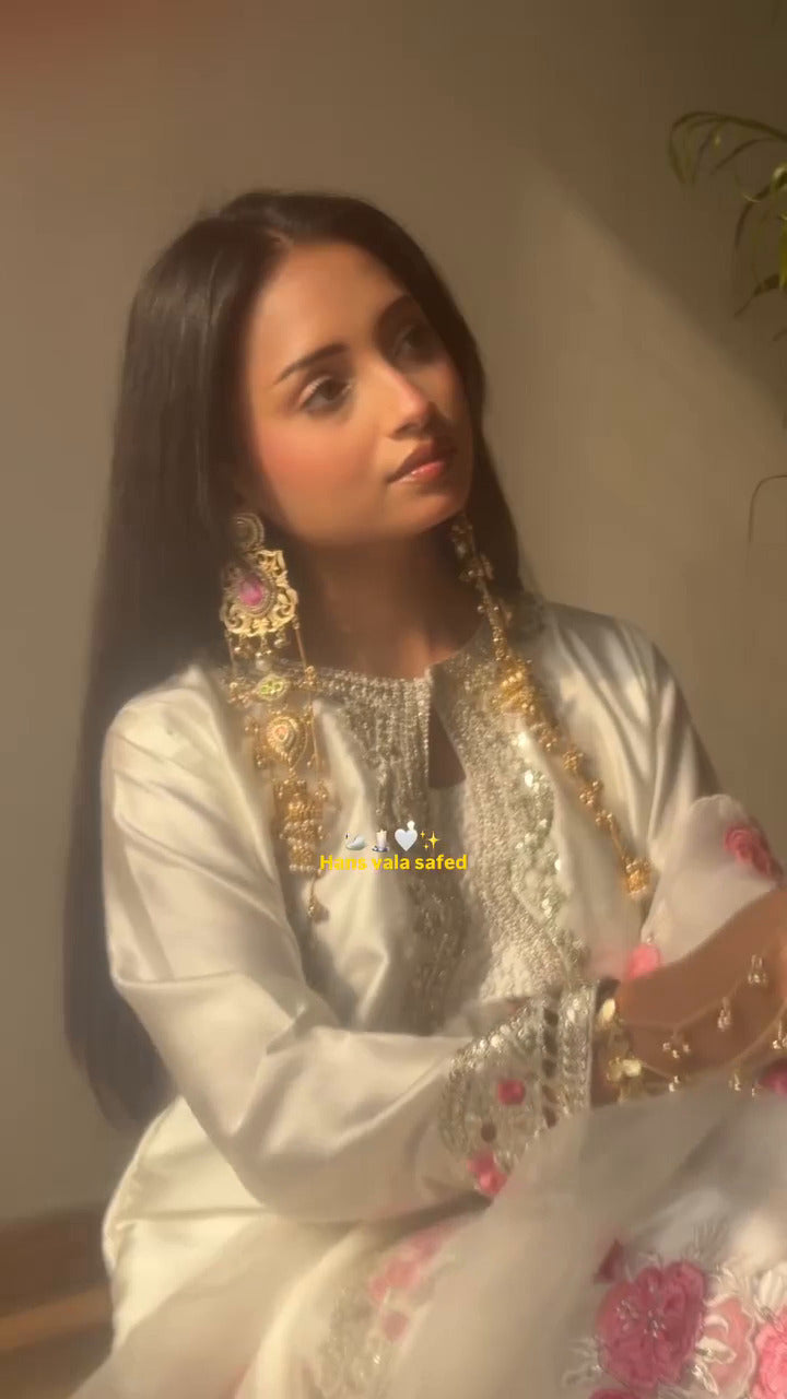 Avishkar Culture White Embroidered Farshi Pant Suit Set in Natural Crepe Silk with Tissue Silk Dupatta