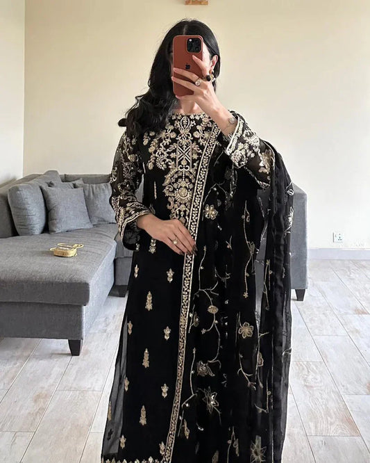 Black Pure Heavy Embroidered Kurta Pant Set with Dupatta – Festive & Party Wear