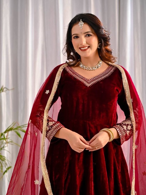 Premium Velvet Embroidered Anarkali Suit – Avishkar CUlture