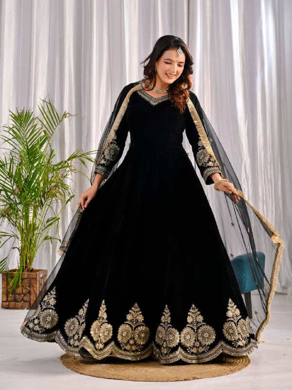 Premium Velvet Embroidered Anarkali Suit – Avishkar CUlture